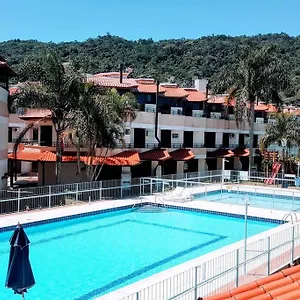 Lindo Triplex43-quadra De Tênis-piscina Casa de Férias Florianópolis